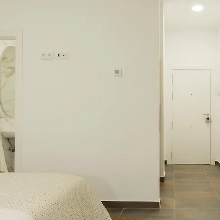 Estudios Y El Antiguo Balneario Ha Apartment